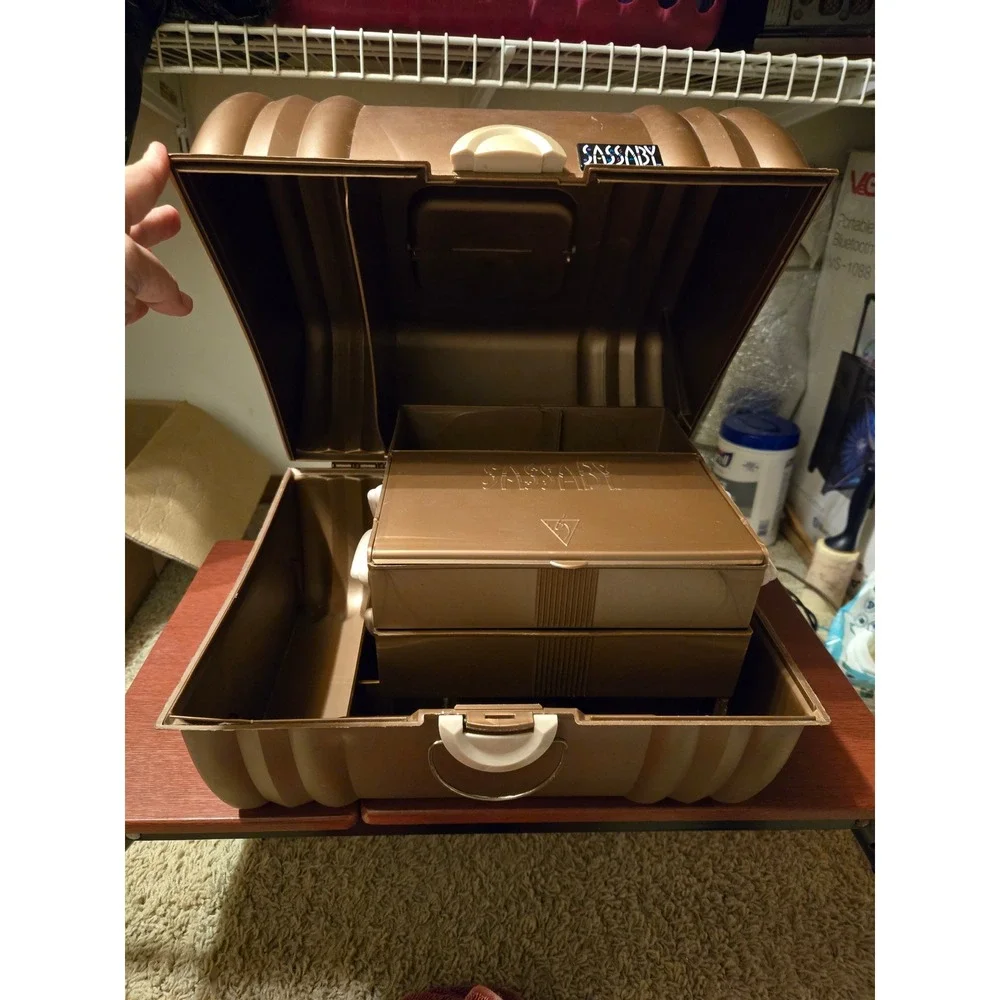 Vintage Sassaby Makeup Organizer Case Bronze Metallic‎ 90s Vanity Mirror Trunk